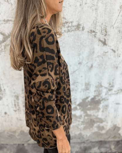 Elvéra | Women’s Casual Top with Leopard Print